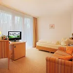 Sonnengarten מלון 4*