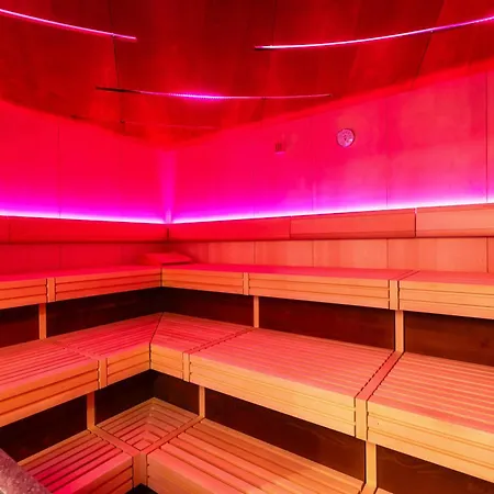 Hotel Sonnengarten 4*