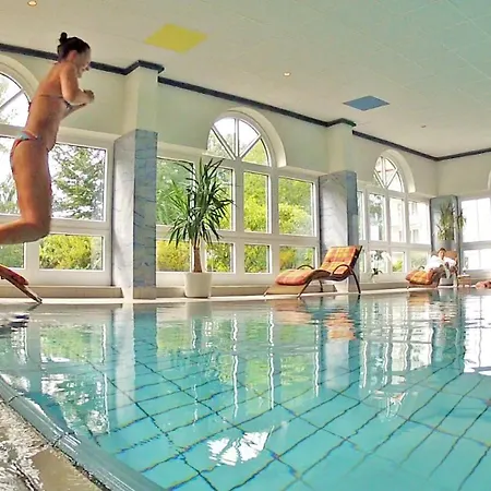 Hotell Sonnengarten 4*