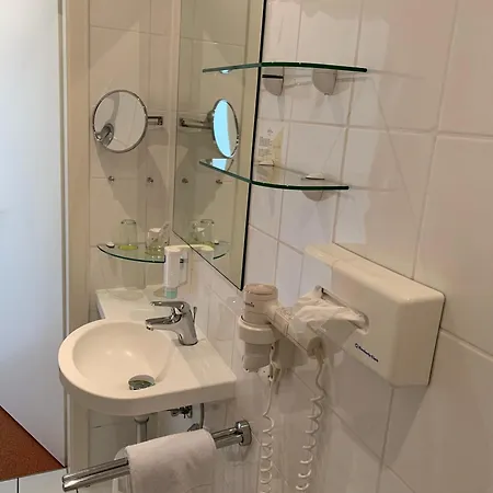 Hotel Sonnengarten 4*