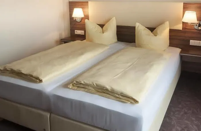 Hotell Sonnengarten 4*